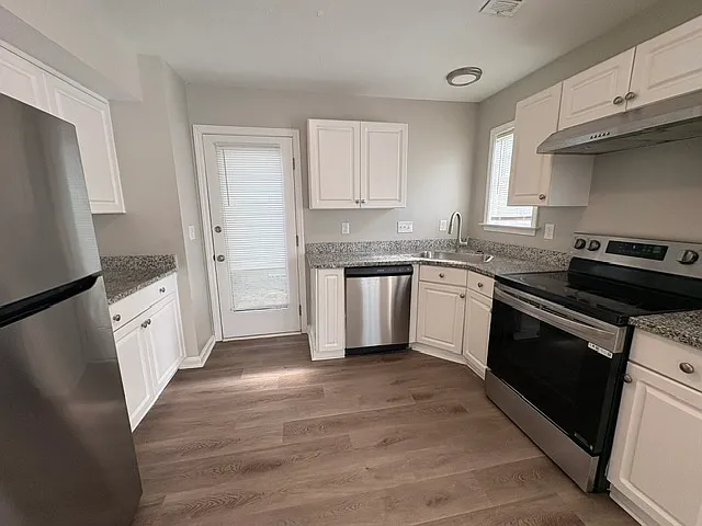 2613 Beard Ct — Photo 4