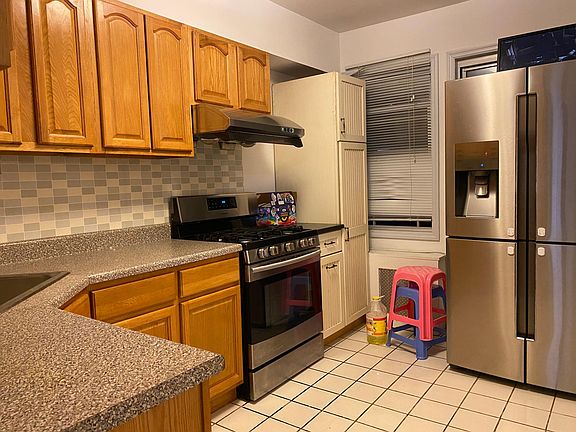 2nd image of 11-35 College Point Blvd Floor 2