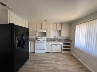 2121 Park Way #16, Bakersfield, CA 93304