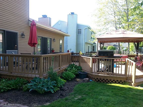 4th image of 15507 Highland Park