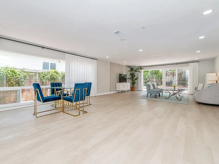 18 Norton St — Photo 2