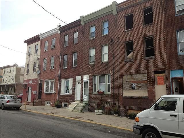 2nd image of 515 W York St