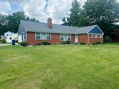 49 S Main St, Quincy, MI, 49082