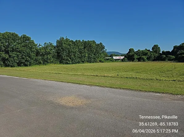 1 W Main St, Pikeville, TN 37367