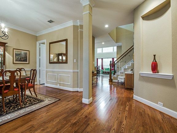 5th image of 2628 Camille Dr