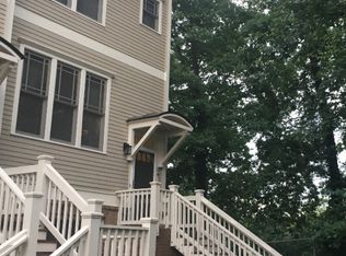 24 Fairpark Ln, Decatur, GA 30030