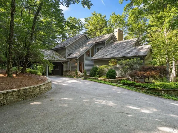 228 Lower Ridge, Cashiers, NC 28717