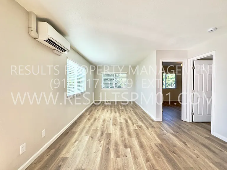 105 Parry St — Photo 4