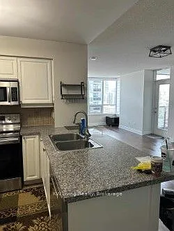 15 Greenview Ave #1713 — Photo 14