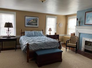 1202 Prince Edward St #8, Fredericksburg, VA 22401