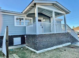 115 Rembrandt Cir, Defuniak Springs, FL 32433