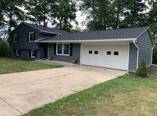 324 Portland Dr, Huron, OH 44839