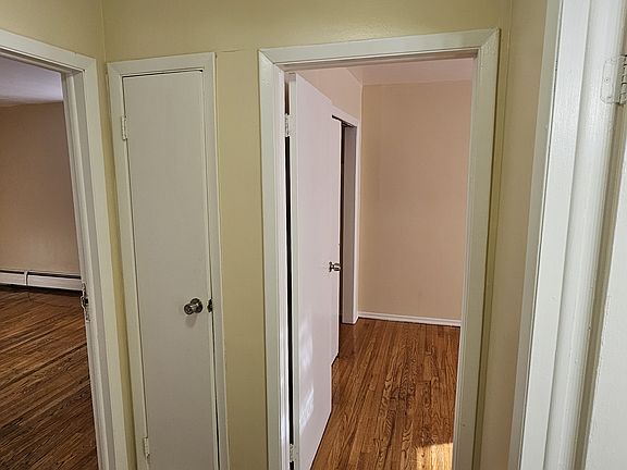 3rd image of 267 Blake St #8