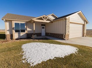 1257 E Park Glen Ct, Clearwater, KS 67026