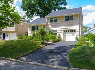 765 Grove St, Rahway City, NJ 07065