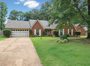 7188 Autumn Forrest Dr, Memphis, TN 38125