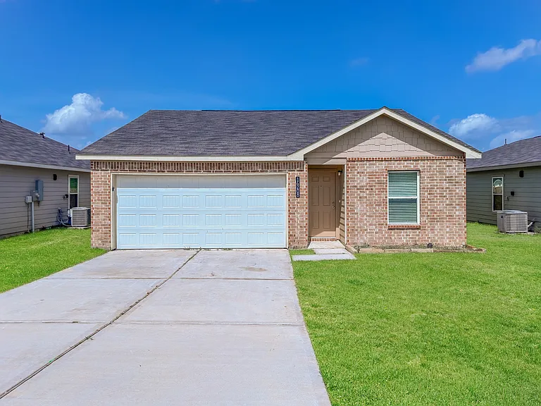 14208 Harlequine Dr — Photo 2