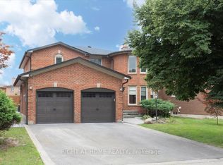 42 Armour St, Vaughan, ON L6A 1A5