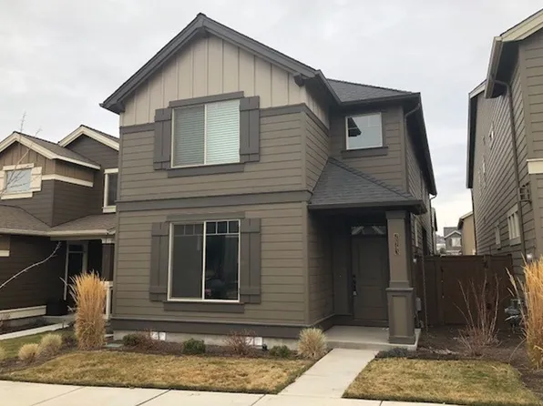 20793 NE Sierra Dr, Bend, OR 97701