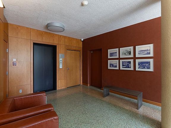 4th image of 1975 Pendrell St #110