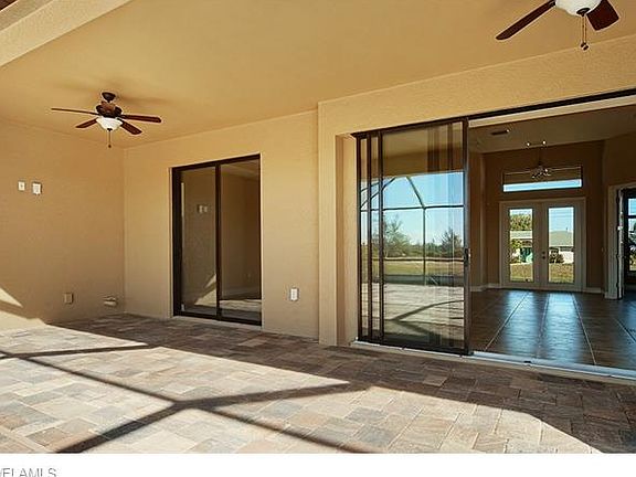 3rd image of 1157 SW 41st St