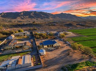 2064 W Dobbins Rd, Phoenix, AZ 85041