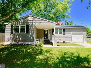 201 Clementon Ave, Blackwood, NJ 08012