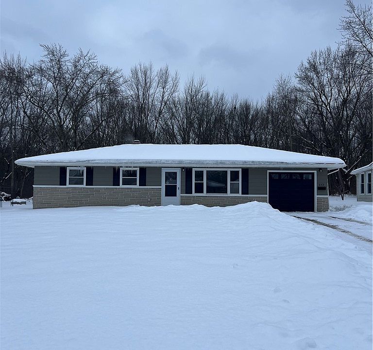 1st image of 653 Chapel Ln