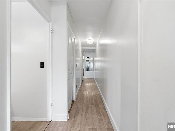 3rd image of 25 Grand Ave APT 6E