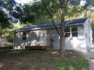 6630 NW Elmont Rd, Topeka, KS 66618