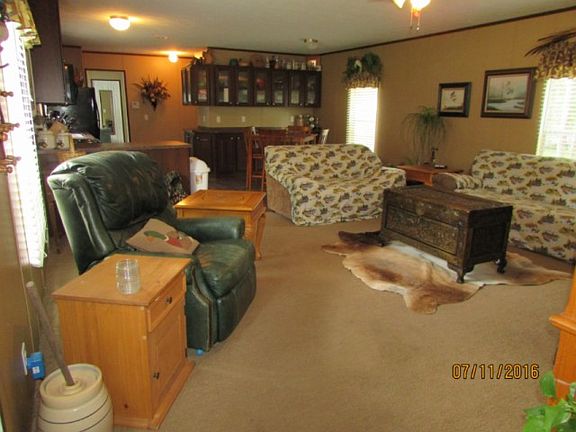 3rd image of 160 Private Road 5282