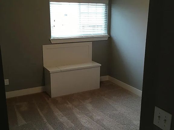 5th image of 3112 SW Riverstone Ave
