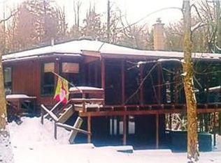65 Deer Run, Glenwood, NY