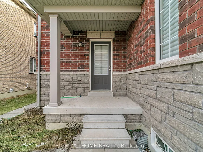 126 Blackwell Cres — Photo 10