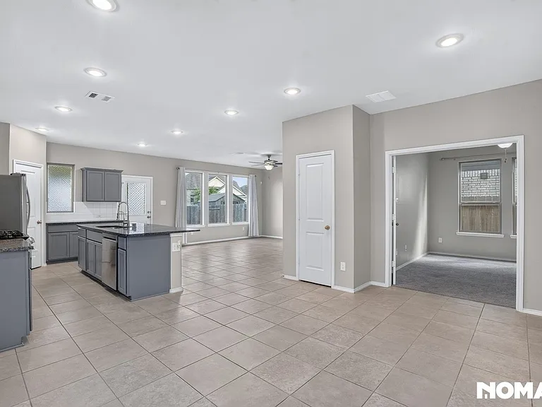 5054 Klein Orchard Dr — Photo 5