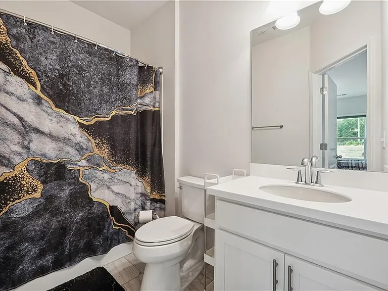 4055 Starwood Dr — Photo 33