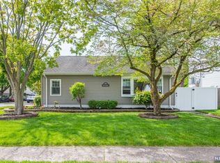 202 Dawes Hwy, Pompton Lakes, NJ 07442