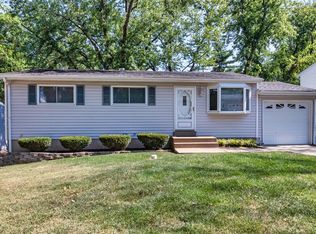 9819 Guehring Dr, Saint Louis, MO