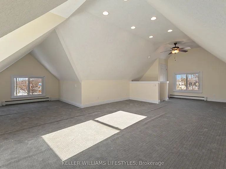 79 Beaconsfield Ave #2 — Photo 16