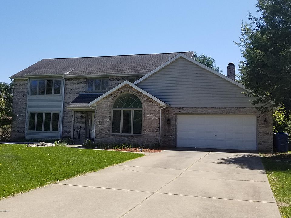 1st image of 3537 Hollow Wood Dr