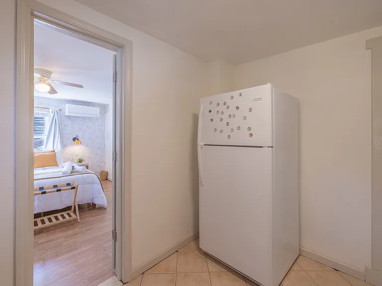 313 W Maple St #3 — Photo 17
