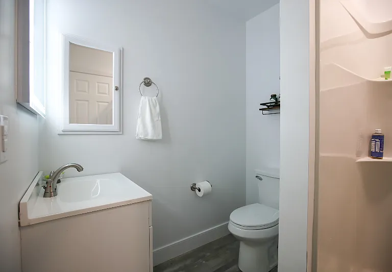 164 S Winchester Ave — Photo 10