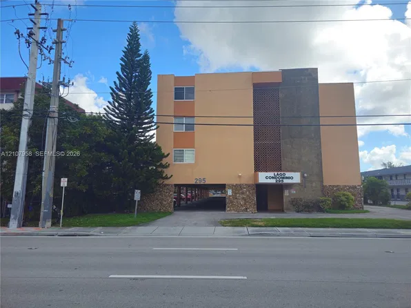 295 NW 72nd Ave APT 214, Miami, FL 33126
