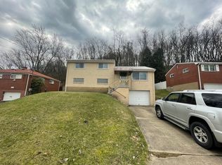 131 Westminster Dr, Verona, PA 15147