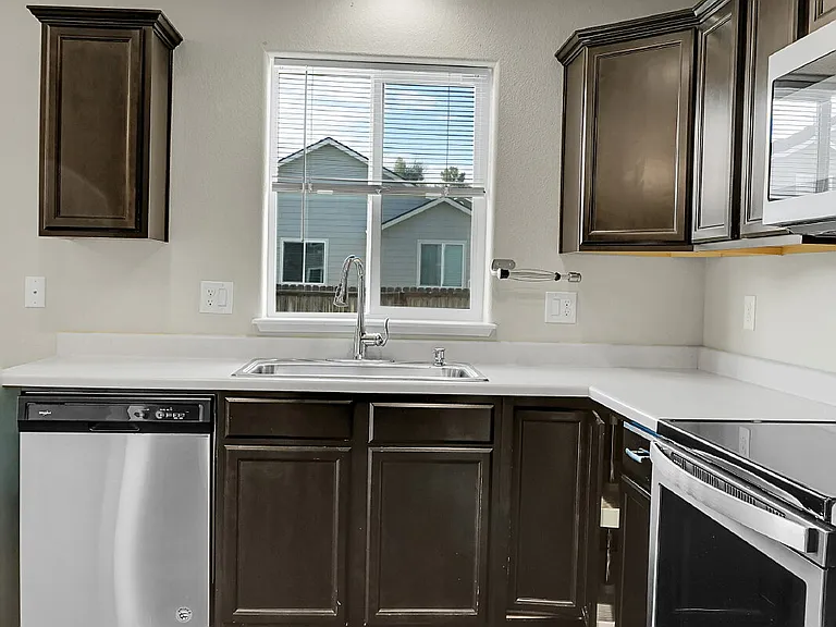 6782 Galpin Dr — Photo 11
