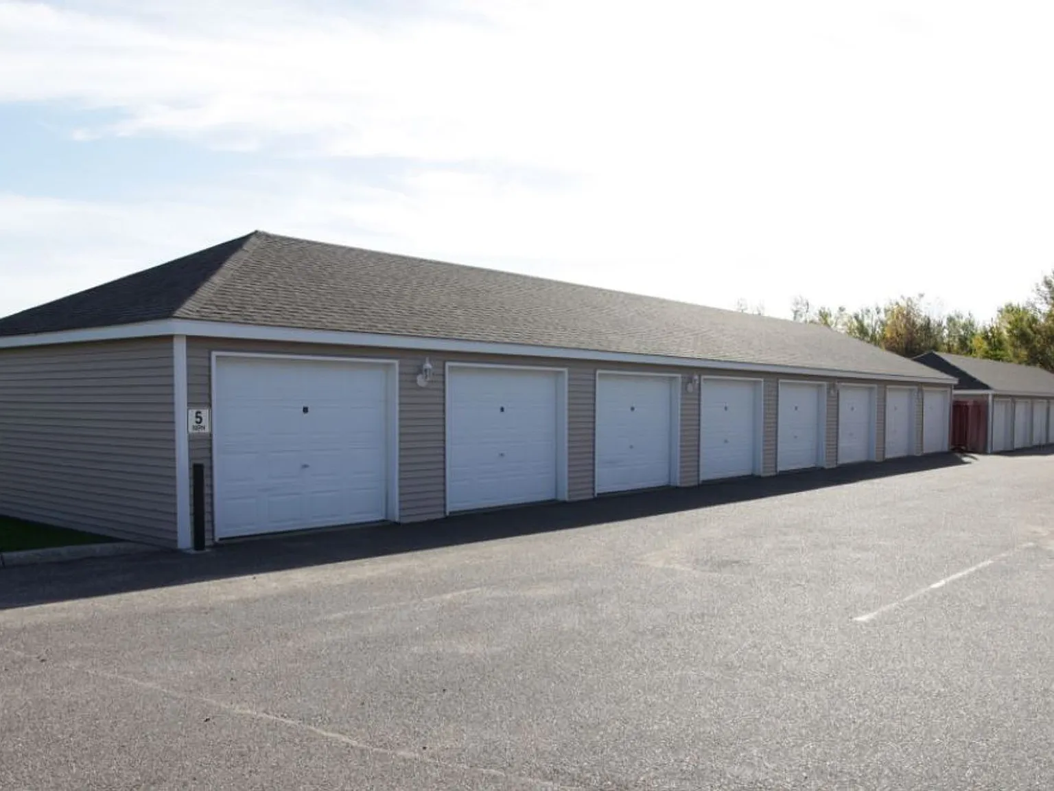 Meadow Creek Village — Photo 3