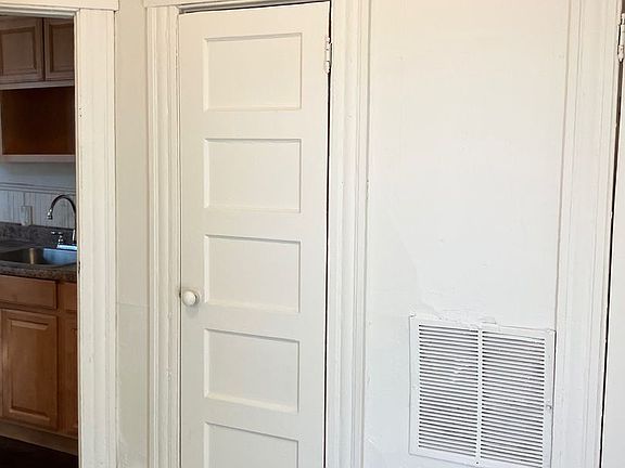 5th image of 6-8 Pork Hollow St #505bbb3f0