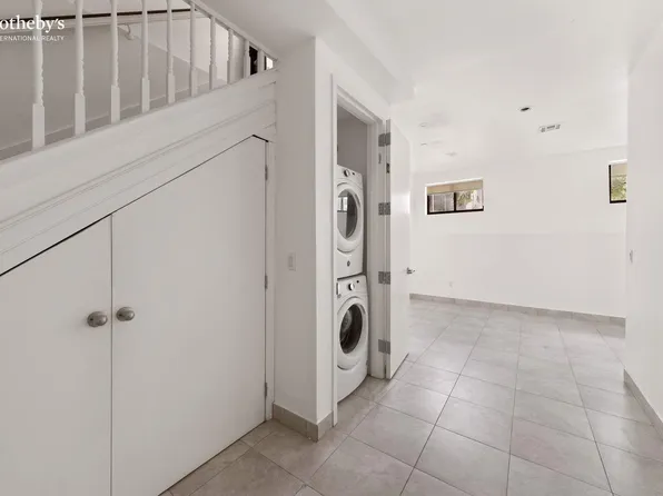 1305 Greene Avenue image 12 of 15