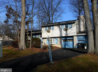 61 Heron Dr, Southampton, PA 18966