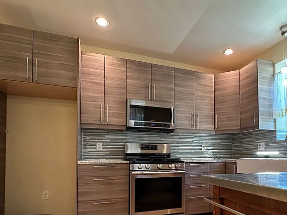 New stainless steel refrigerator is on its way!